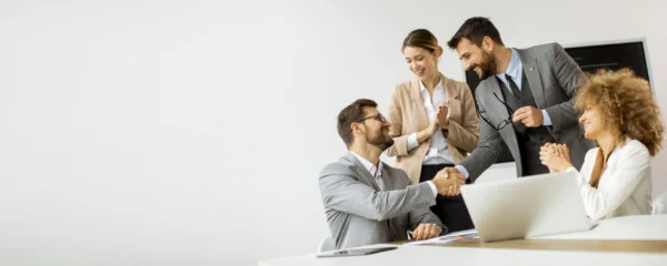 a-partir-de-quand-est-il-pertinent-de-deleguer-ses-ventes-a-un-closer