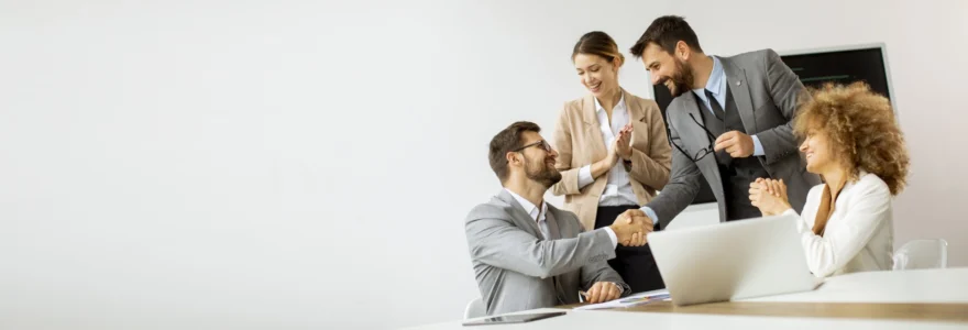 a-partir-de-quand-est-il-pertinent-de-deleguer-ses-ventes-a-un-closer